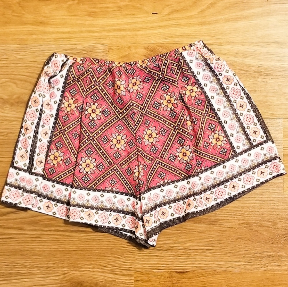 NWT ASOS High-Waisted Pleated Mini Culotte Shorts